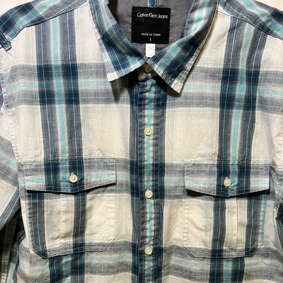 Men’s Calvin Klein Large Button Down Checkered Shirt in Blue - Picture 5 of 13
